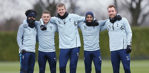 其背后是清 其背后是清