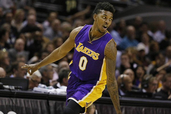 一次反转 一次反转